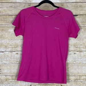 COLUMBIA SIZE SMALL PINK ROUND NECK OMNI-SHADE SHORT SLEEVE T-SHIRT